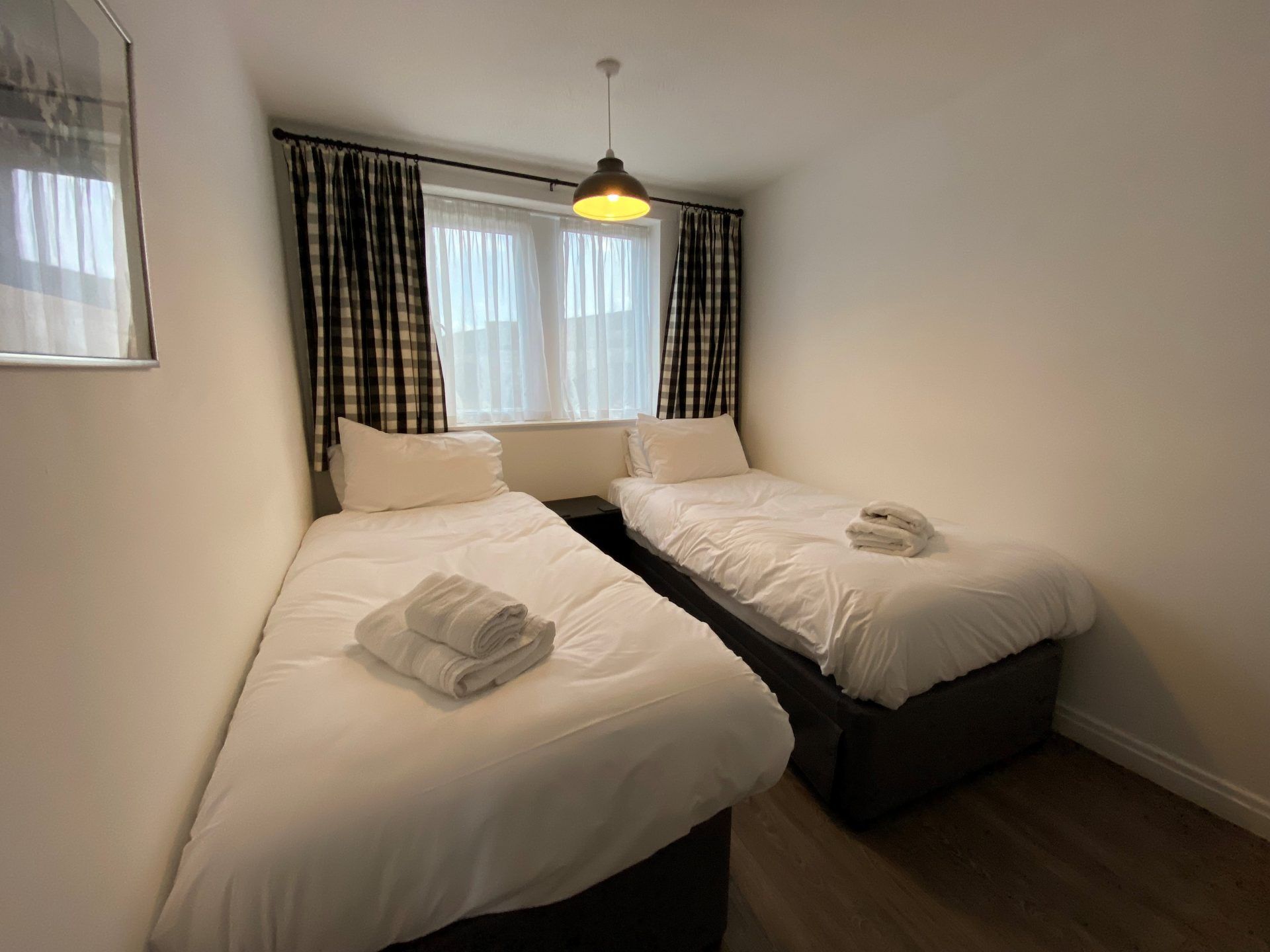 cottage twin bedroom